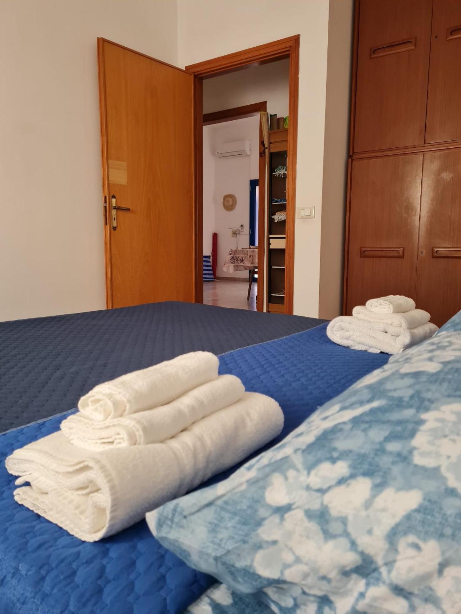 A Casa Di Rosa,Fronte Spiaggia, Piscina,Parcheggio Trapani Eksteriør billede